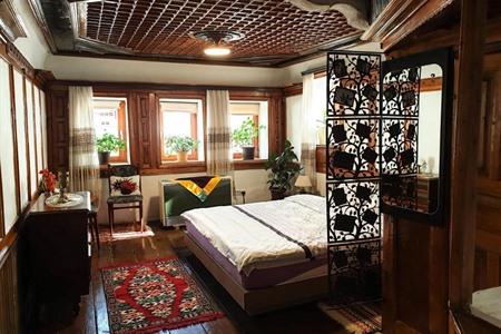 Overnachten in het traditionele Kulla Dula Guesthouse in Gjakova