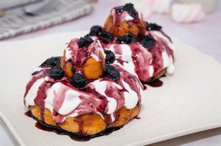 Papanaşi (gefrituurde donuts), Roemeense keuken