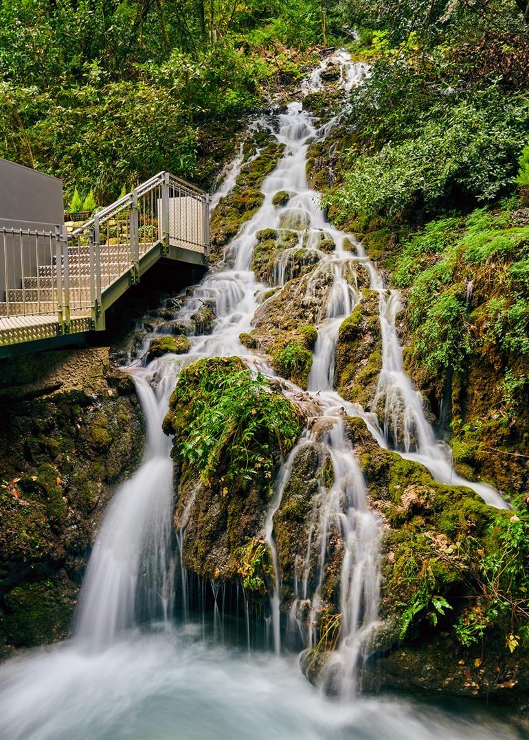 Parco Grotta Cascata Varone