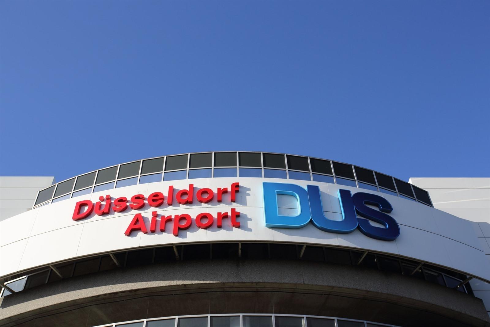 Identificeren Verplicht ontsmettingsmiddel Parkeren luchthaven Düsseldorf: Vanaf € 5/dag + gratis parkings