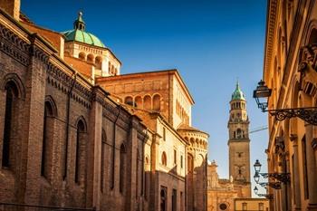 Parma, kathedraal en toren san giovanni