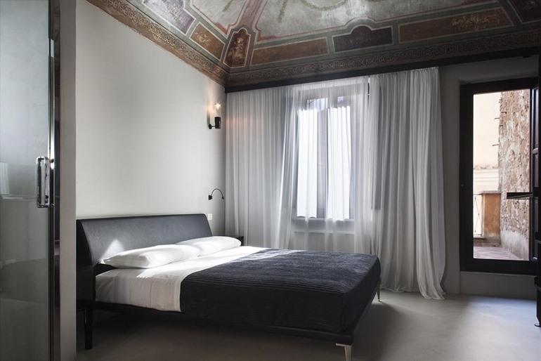 Pension Casa de' Coronari Rome