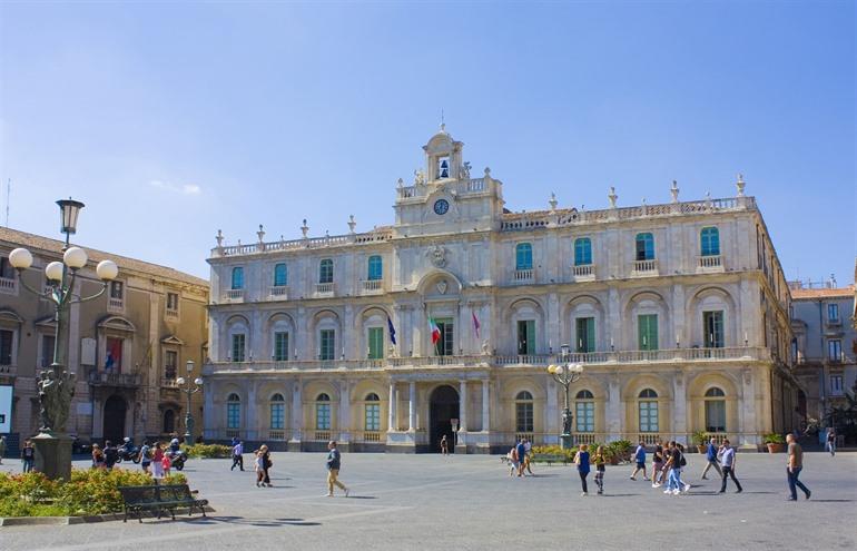Piazza Università, Catania