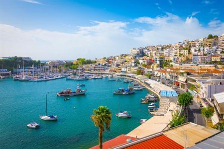 Piraues, de haven van Athene bezoeken