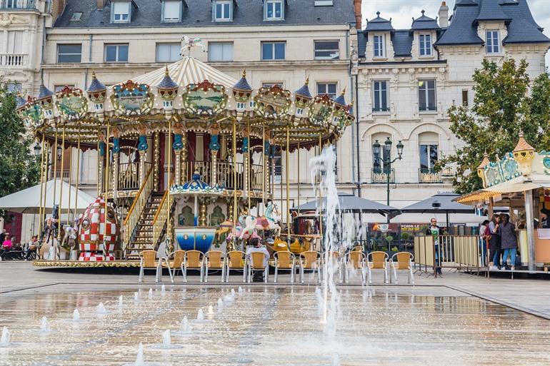 Place du Martroi, Orléans