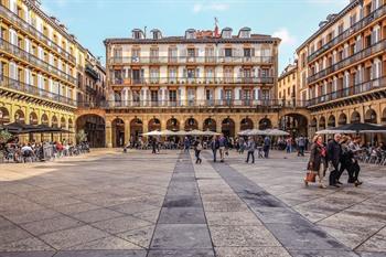 Plaza de la Constitution in San Sebastian, Spanje