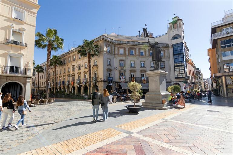 Plaza de las Monjas, Huelva