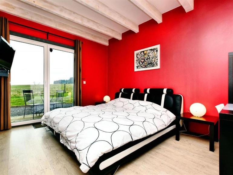 Plush Villa in Manhay with heated pool & wellness centre boeken