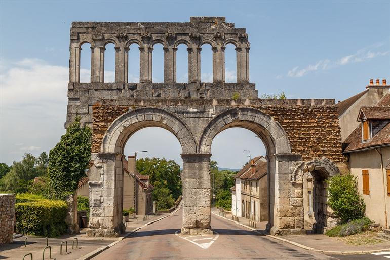 Porte d'Arroux bezoeken in Autun, Bourgogne