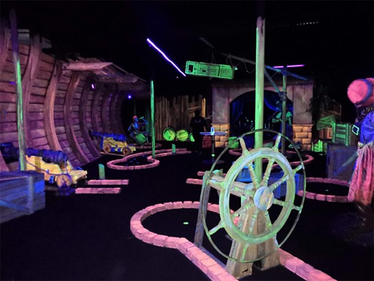 Powerzone Glow Golf Amsterdam