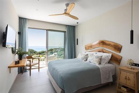 Prachtige villa's met een uitzicht op Paleokastritsa en omgeving