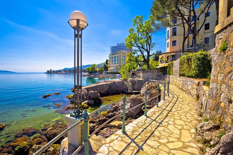 Promenade Lungomare in Opatija, Kroatië