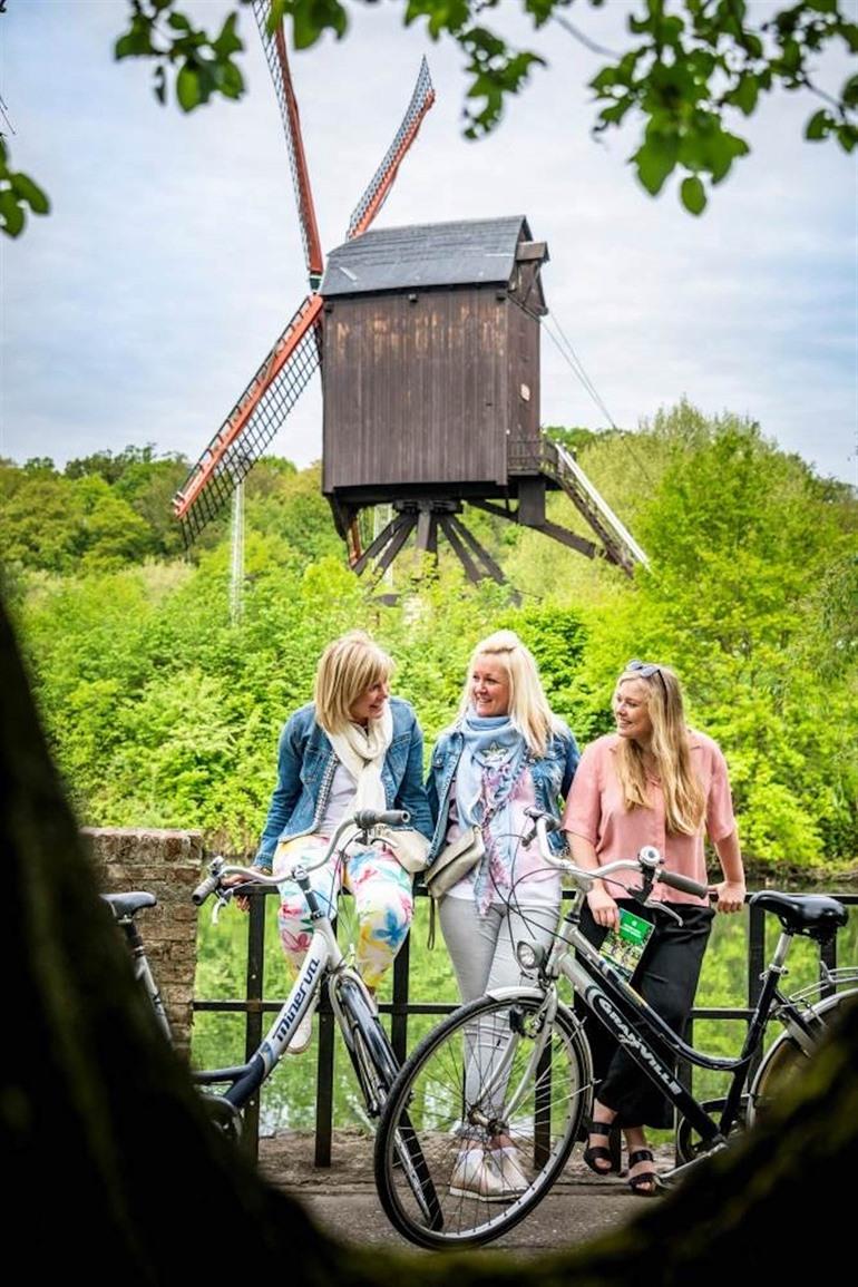 Provinciedomein Halve Maan in Diest, Hageland