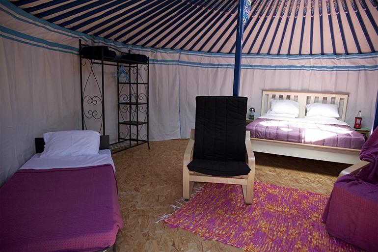 Quintal Yurts