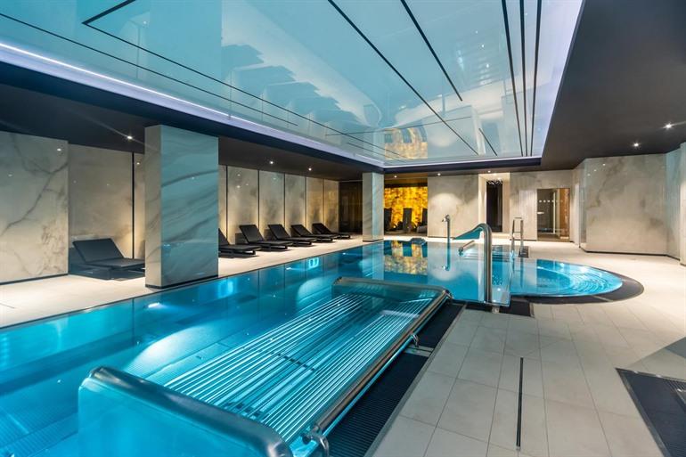 Radisson Hotel & Suites, Gdansk boeken