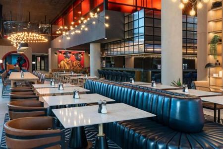 Radisson RED Hotel Johannesburg Rosebank