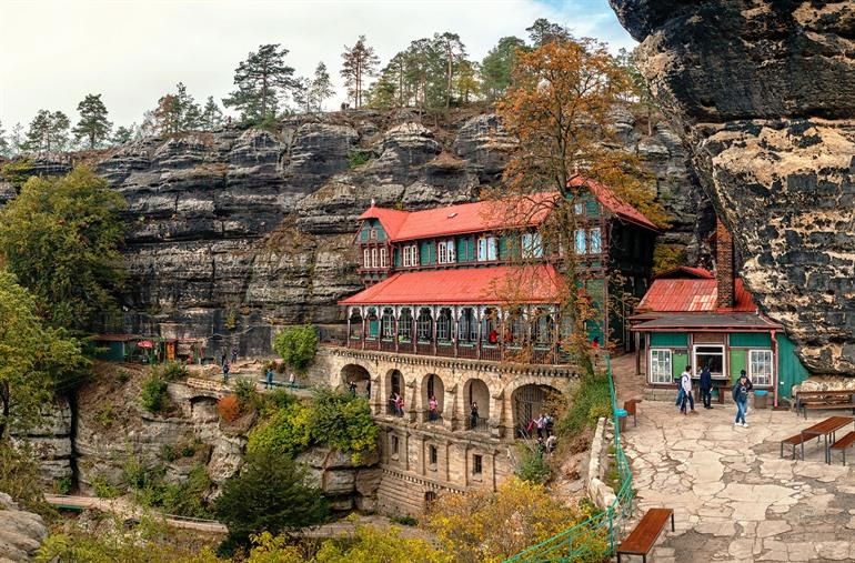 Restaurant bij Pravčická Brána, Boheems Zwitserland in Tsjechië
