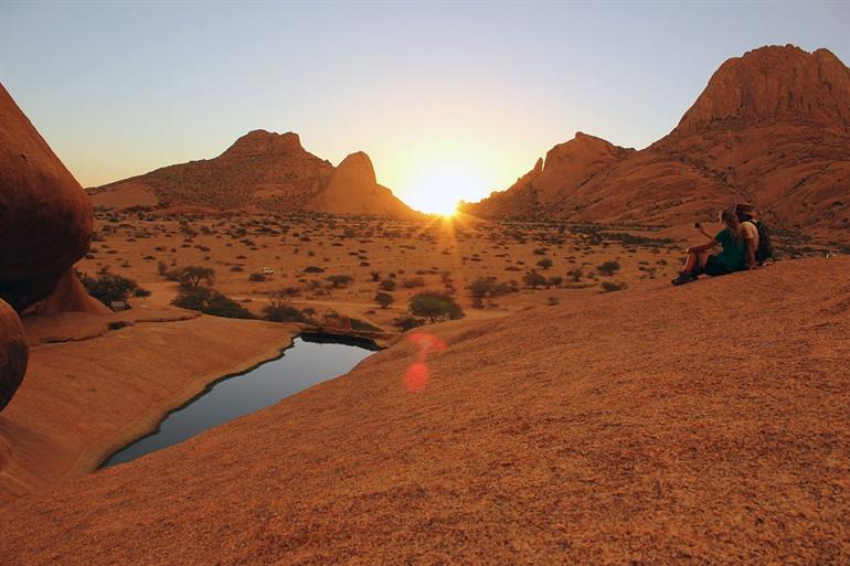 Rock Pool bij Spitzkoppe, Namibië