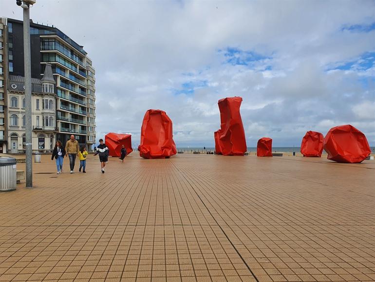 Rocky Stranger kunstwerk in Oostende