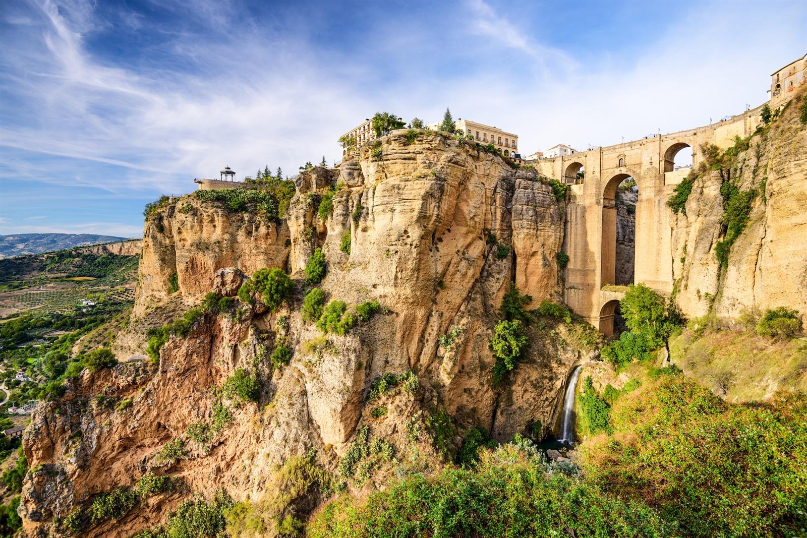 rouw zonne stromen 27 x bezienswaardigheden Andalusië: Dé mooiste plekken & steden