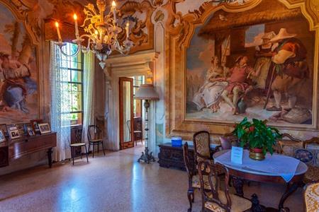 Rondleiding volgen in het Palazzina di Villa Valmarana ai Nani