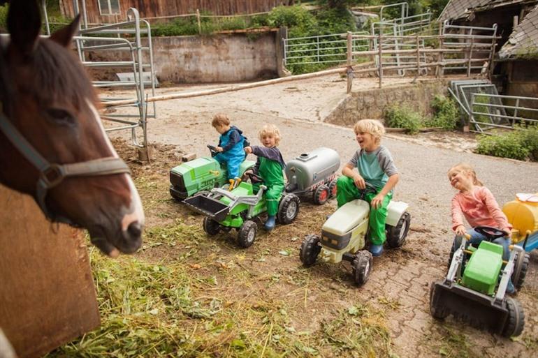 Roompot Hilserhof boeken