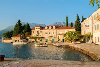 Rose Montenegro baai van Kotor