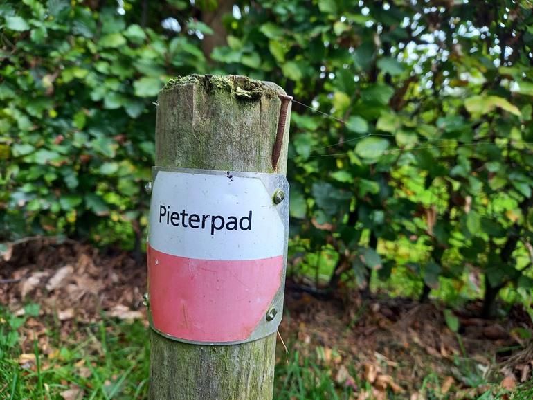 Routemarkering van het Pieterpad, Nederland