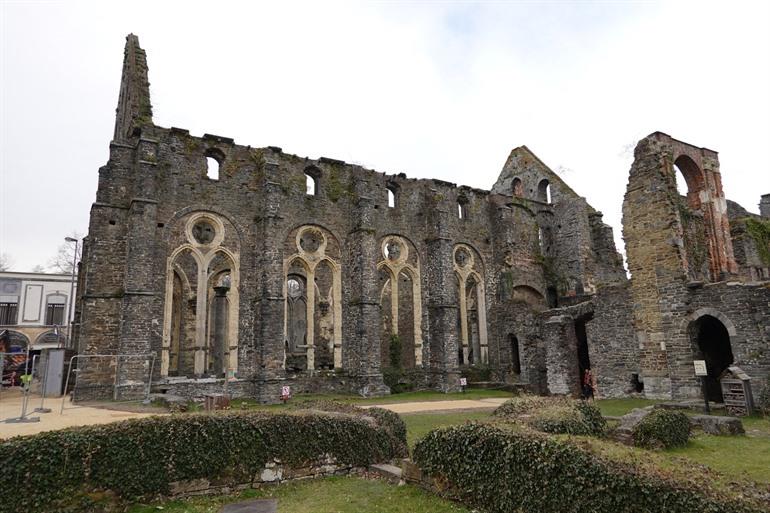 Ruïnes van de Abdij van Villers-la-Ville bezoeken
