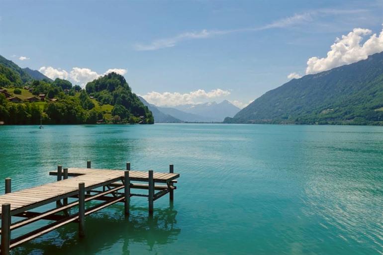 Rust aan het Brienzersee