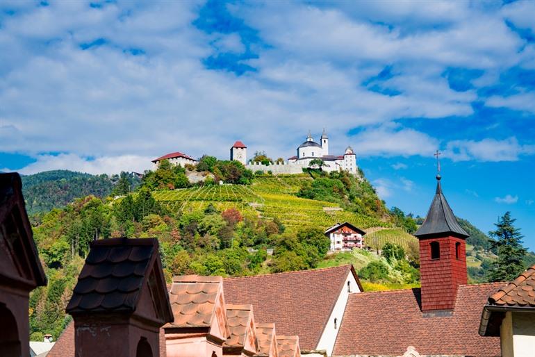 Säben-abdij in Klausen, Dolomieten