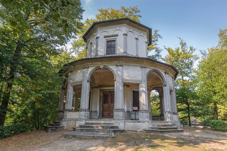 Sacro Monte di Orta, Lago d'Orta