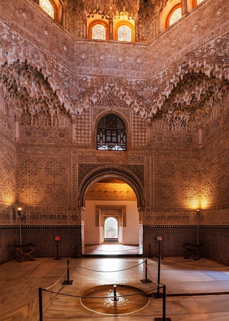 Salle de dos Hermanas, Alhambra complex in Granada