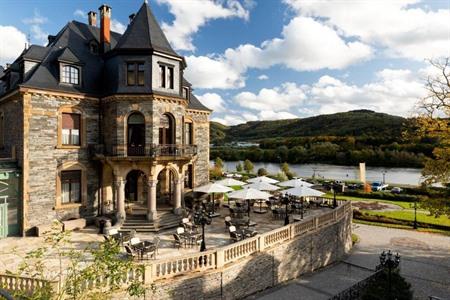 Schloss Lieser, Autograph Collection boeken