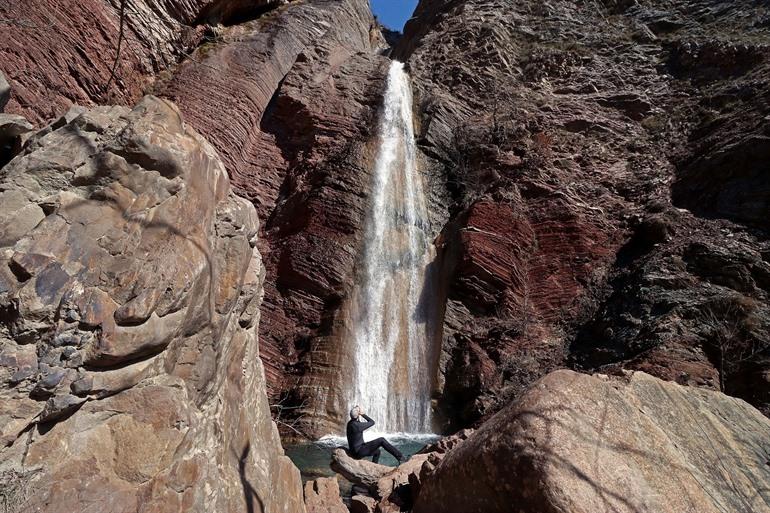 Shëngjini watervallen bezoeken in het Dajti Mountain National Park