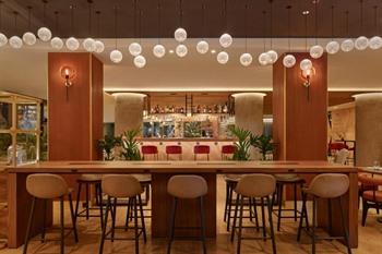 Sheraton Amsterdam Airport Hotel boeken