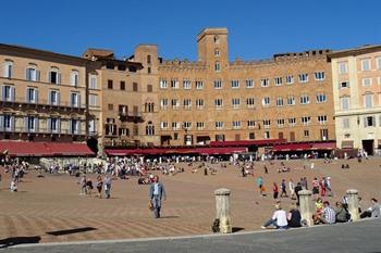 Siena, piazza del Campo