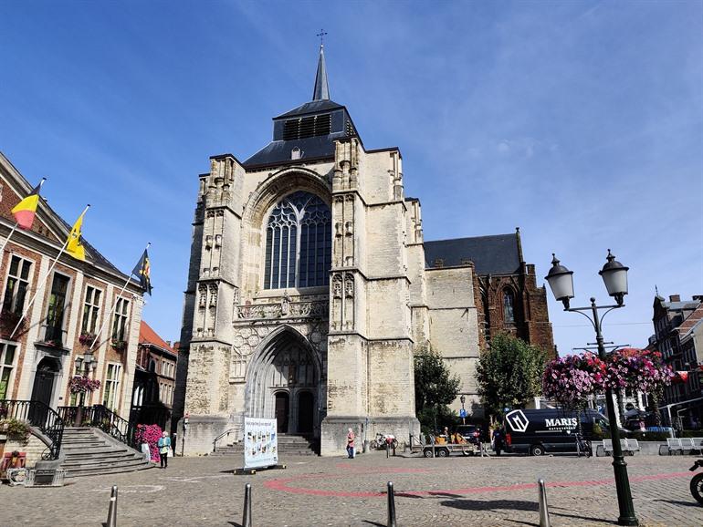 Sint-Sulpitiuskerk in Diest bezoeken
