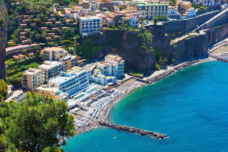 Spiaggia di Meta Sorrento