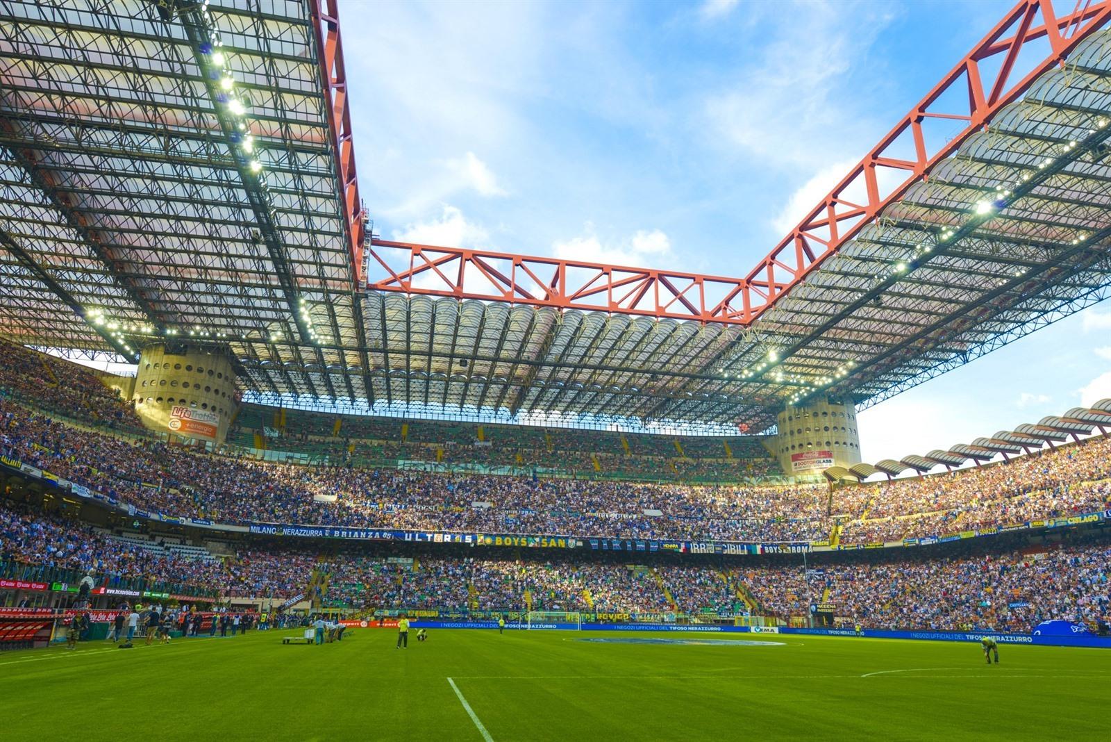 Stadion San Siro in Milaan bezoeken? Info, tickets & tours