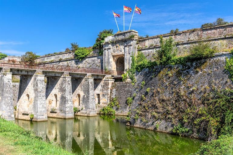 Stadspoort tot Citadelle du Château-d’Oléron
