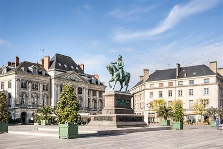 Standbeeld van Jeanne d'Arc in Orléans, Frankrijk 