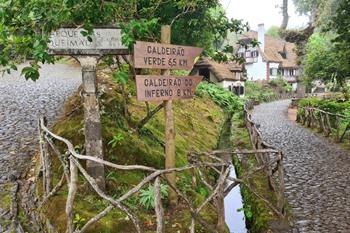 Start van de wandeling Caldeirão Verde PR9