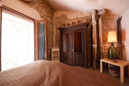 Stone House in Majella Park boeken