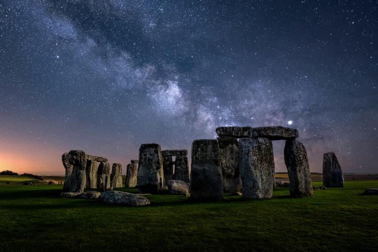 Stonehenge onder de sterren