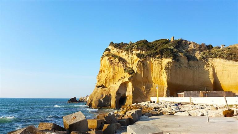 Stranden nabij Campi Flegrei