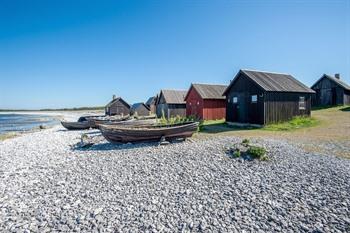 Strandhuisjes bij vissersdorpje Helgumannens 