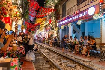 Street food in Hanoi