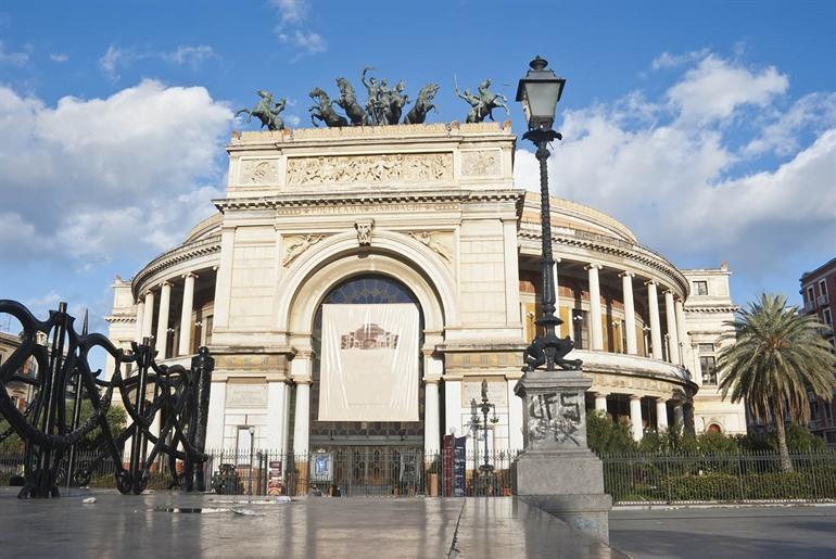 Teatro Politeama Garibaldi