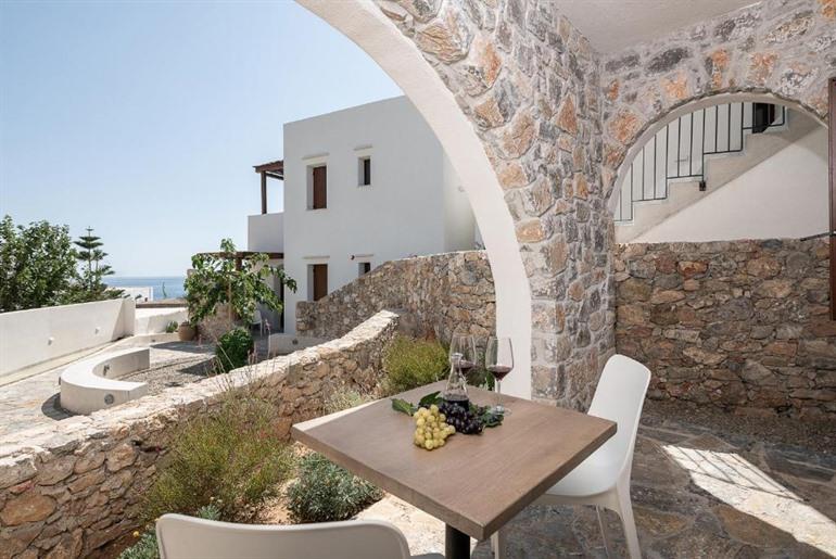 The Authentic Village boeken